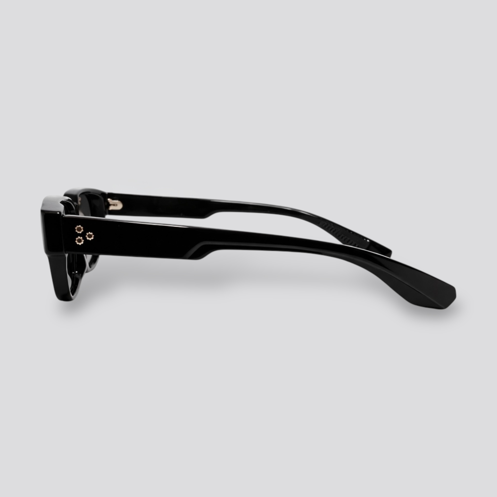 Sahara Noir Linear
