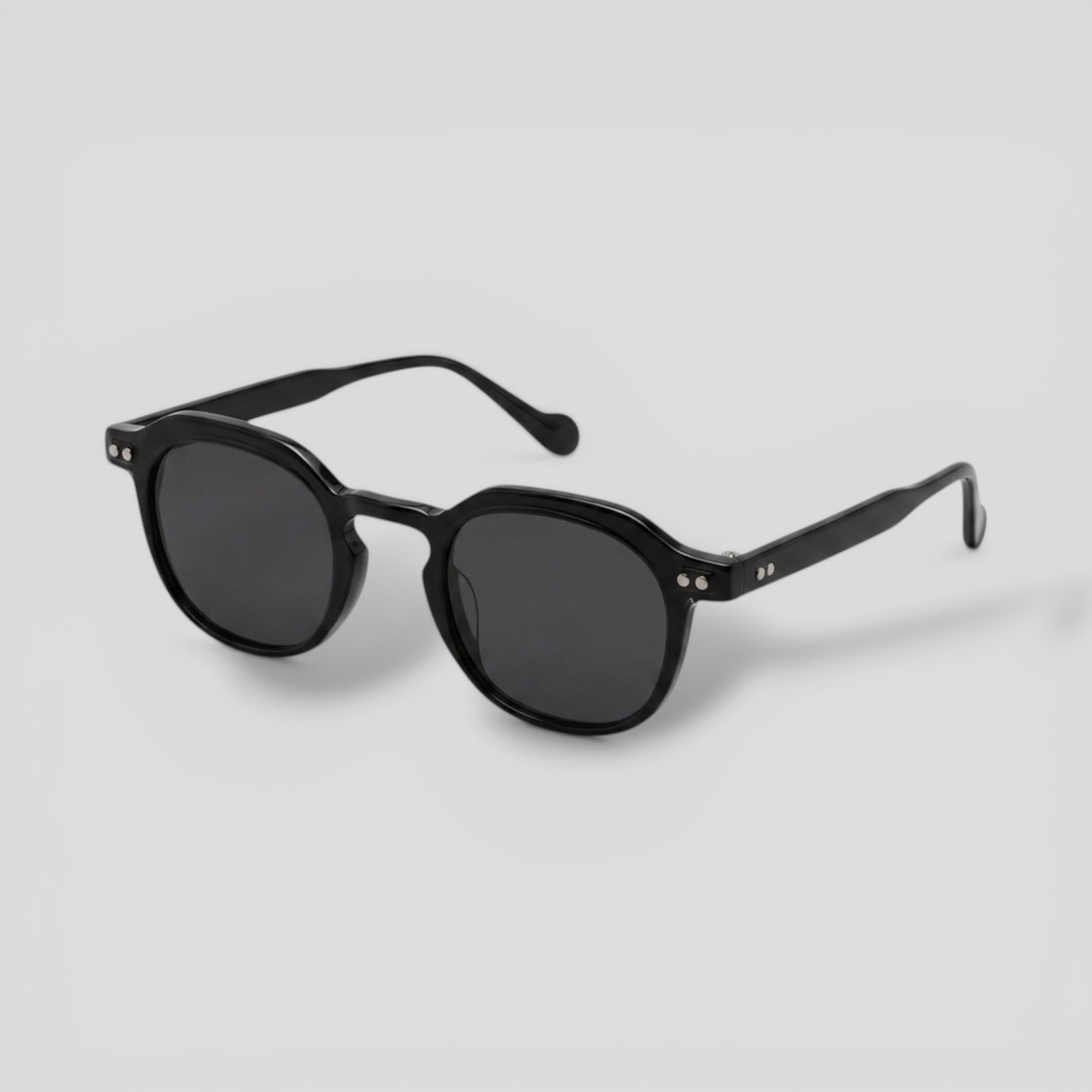 Savio All Black