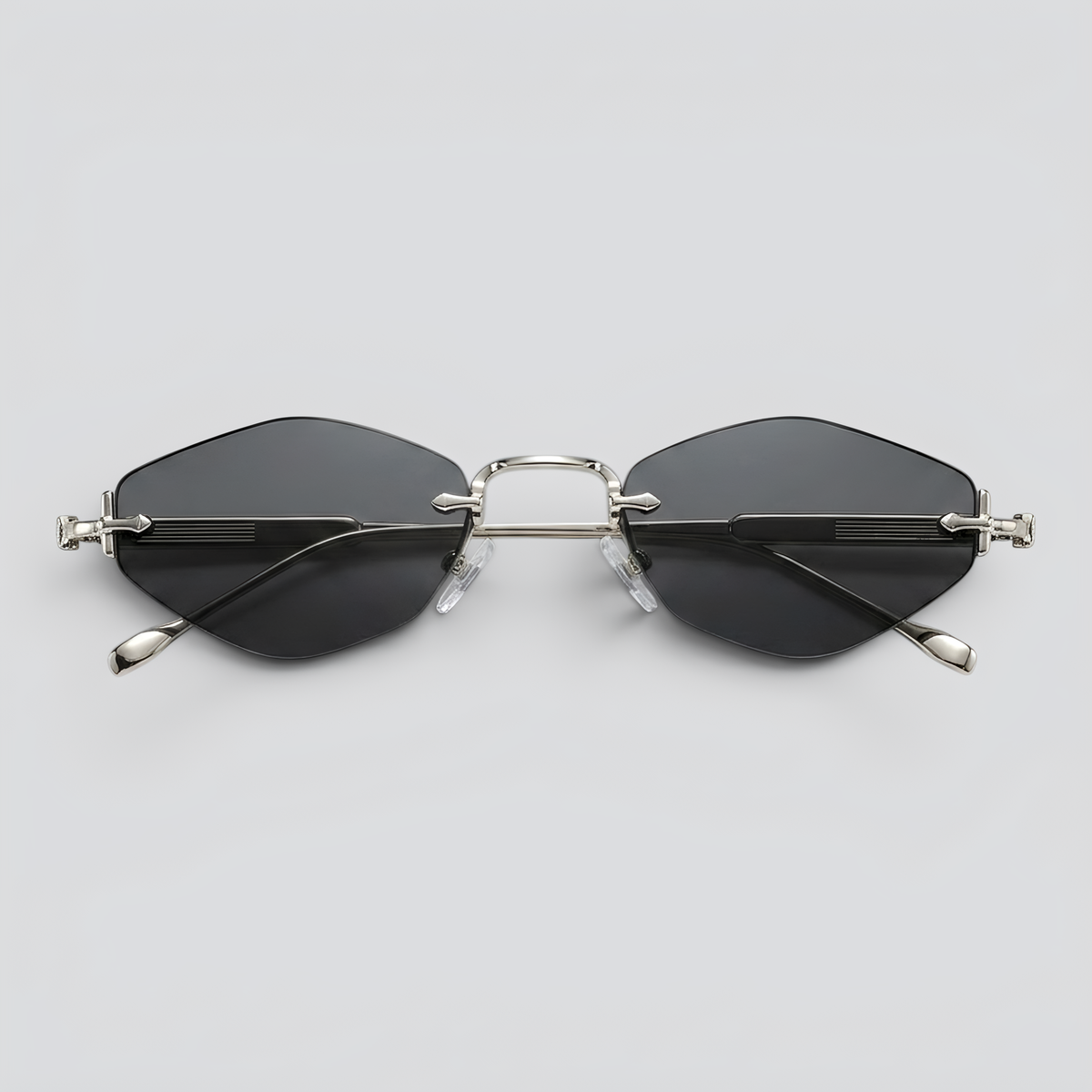 Aris Silver Black